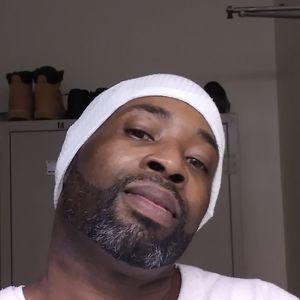 Meet your Posher, Deandre